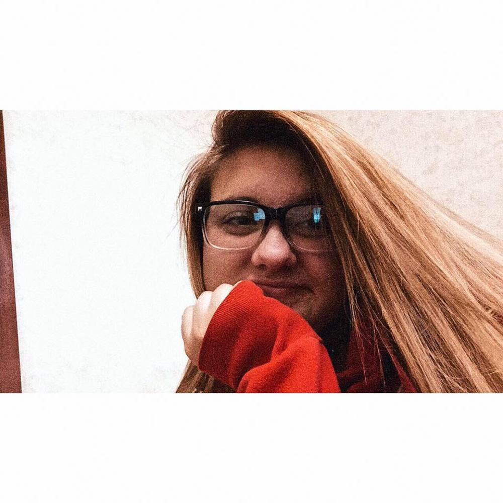 Meet your Posher, Lexy